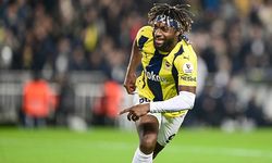 Mourinho'nun kararı resmen açıklandı: Saint-Maximin'den jet hızında olay paylaşım geldi