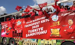 TEKNOFEST KKTC'de birinci olan öğrencilere Kayseri'de karşılama töreni