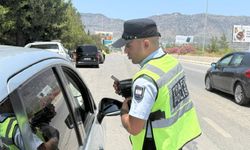 Polisten sıkı denetim: 405 Sürücü rapor edildi
