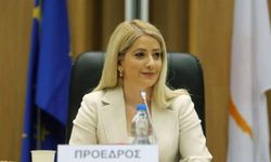 Annita Dimitru yeniden Meclis Başkanı