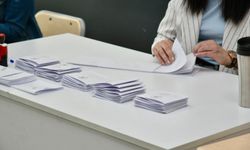 Sandıklar kapandı, oy sayımına başlandı