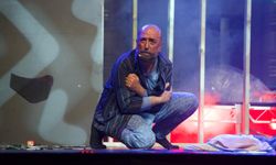 Abdullah Öztoprak, tek kişilik oyunu ile Ankara’da sahne alacak