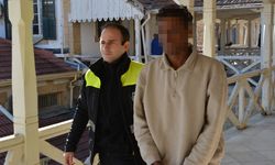 Akademisyenin düşürdüğü kartla alışveriş yapan öğrenci mahkemede!