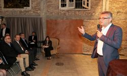 Erhürman'dan gençlere:  İyi ki varsınız, iyi ki bizim neslin ezberlerini bozuyorsunuz