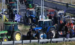 Yunanistan'da eylemci çiftçiler, 48 saat yol ve sınır kapılarını kapatma kararı aldı