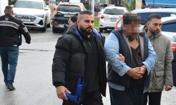 Uyuşturucu madde içerdiğine inanılan çubuk şekerle yakalandı!