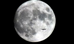 NASA Ay yüzeyine nükleer reaktör kurmayı planlıyor