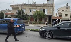 Tel-Sen, Başbakanlık ışıklarında pankart açarak bildiri dağıttı