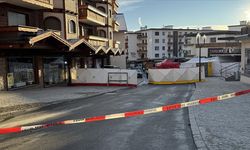 İsviçre'de, 40 kişinin öldüğü yangının çıktığı barın en son 2020'de denetlendiği belirtildi