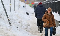 Rusya'nın Kamçatka Yarımadası'nda son 30 yılın en yoğun kar yağışı yaşanıyor