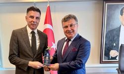 Amcaoğlu'na “Jüri Özel Ödülü” takdim edildi