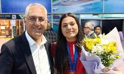 Milli sporcu Sedef Nergiz boksta Türkiye şampiyonu oldu