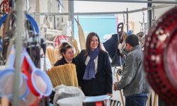 CTP Genel Başkanı Sıla Usar İncirli İskele’de esnafla buluştu