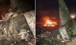 Hindistan'da düşen savaş uçağındaki iki pilot hayatını kaybetti