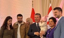 Başbakan Üstel, bayram tebriği kabul etti