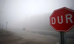 Polisten peş peşe sis uyarısı: Birçok yolda görüş mesafesi düştü