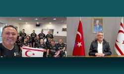 Erhürman, Vakıflar Tekerlekli Sandalye Basketbol Takımı’nı kutladı