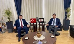 Dışişleri Bakanı Ertuğruloğlu, TÜRKGEF Başkanı Bayduz’u kabul etti