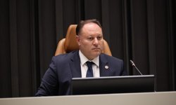 Öztürkler’den Hüsamettin Cindoruk için taziye mesajı