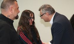 Cumhurbaşkanı Erhürman ÖZEV Özel Eğitim Vakfı heyetini kabul etti