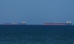 ABD'nin Hürmüz ablukası başladı