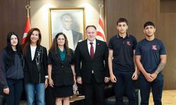 Öztürkler: İzolasyonlara Rağmen Gençlerimiz Mücadeleden Yılmıyor, Başarılarını Sürdürüyor