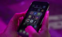 Polonya, 15 yaş altı için sosyal medyayı kısıtlamayı değerlendiriyor