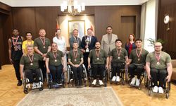 Öztürkler, Vakıflar Tekerlekli Sandalye Basketbol Takımı’nı kabul etti