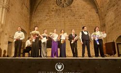 Bellapais Manastırı'nda Operanın Genç Yetenekleri Konseri yer aldı