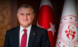 Osman Aşkın Bak: KKTC’yi Gururla Temsil Ettiler