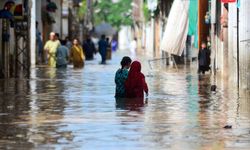 Pakistan'ın Hayber Pahtunhva eyaletinde şiddetli rüzgar ve yağışlara bağlı olaylarda 7 kişi yaşamını yitirdi