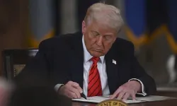 Trump: İran anlaşması hafta başında Avrupa'da imzalanacak, Hürmüz açılacak