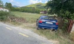 Kaza yapan sürücü aracını bırakıp uyumaya gitti