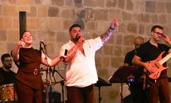 Aysu Mişon ve Eril Cambaz’lı LTB Akustik Sahne'de müzik dolu yaz akşamı