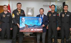 Dışişleri Bakanı Ertuğruloğlu, SOLOTÜRK pilotlarını kabul etti