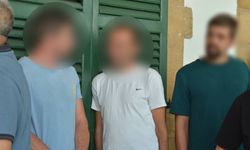 Okaliptüs Ağacının Altına Uyuşturucu Gömerken Yakalandılar!
