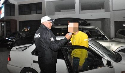 Trafik denetimlerinde 332 sürücü rapor edildi: 30 araç trafikten men