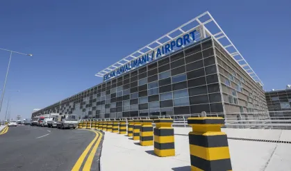 30 Yaşındaki kadın sahte pasaportla yakalandı
