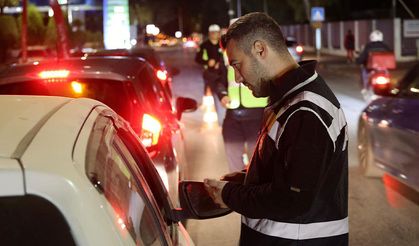 Trafik Denetimlerinde 293 Sürücüye İşlem, 37 Araç Men Edildi