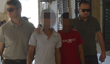Bangladeş Uyruklu 5 Kişi İkamet İzinsiz Yakalandı