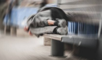 Kalacak yeri ve parası yok... Derbeder şahıs tutuklandı