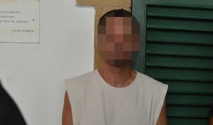 Sanayi ışıklarında uyuşturucu operasyonu: Araçta bonzai ve hap ele geçirildi