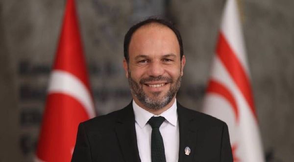 Sadıkoğlu: Dr. Fazıl Küçük’ün düşünce yapısında yaşamak bizim için gurur vericidir