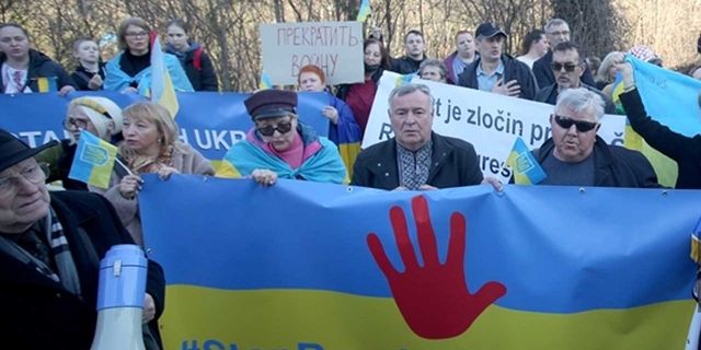 Ruslardan Limasol'da protesto gösterisi