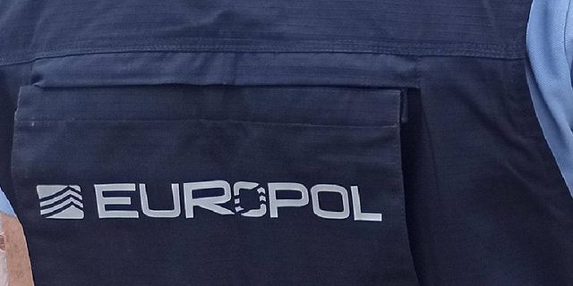 Europol'den kripto para borsası Bitzlato'nun yöneticilerine "kara para" operasyonu