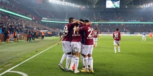 Trabzonspor, Başakşehir karşısında 3 puanı tek golle aldı