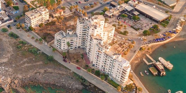 Gazimağusa Belediyesi, Deniz Yıldızı Apartmanları sakinlerine ihbar gönderdi