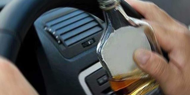 Gece yarısı feci kaza! Yüz yüze çarpıştılar