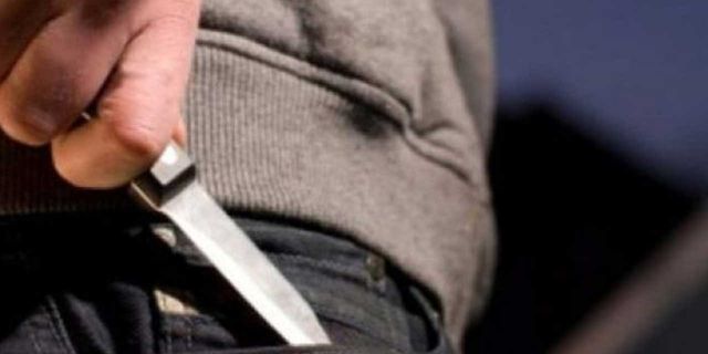 Korkunç olay Kıbrıs'ta yaşandı... Dört kişiyi bıçakladı