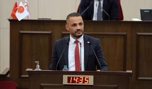 Yeşilırmak'tan Özersay'a: Sen kimsin?